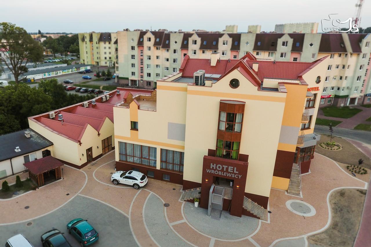 שייראדז Hotel Wroblewscy מראה חיצוני תמונה